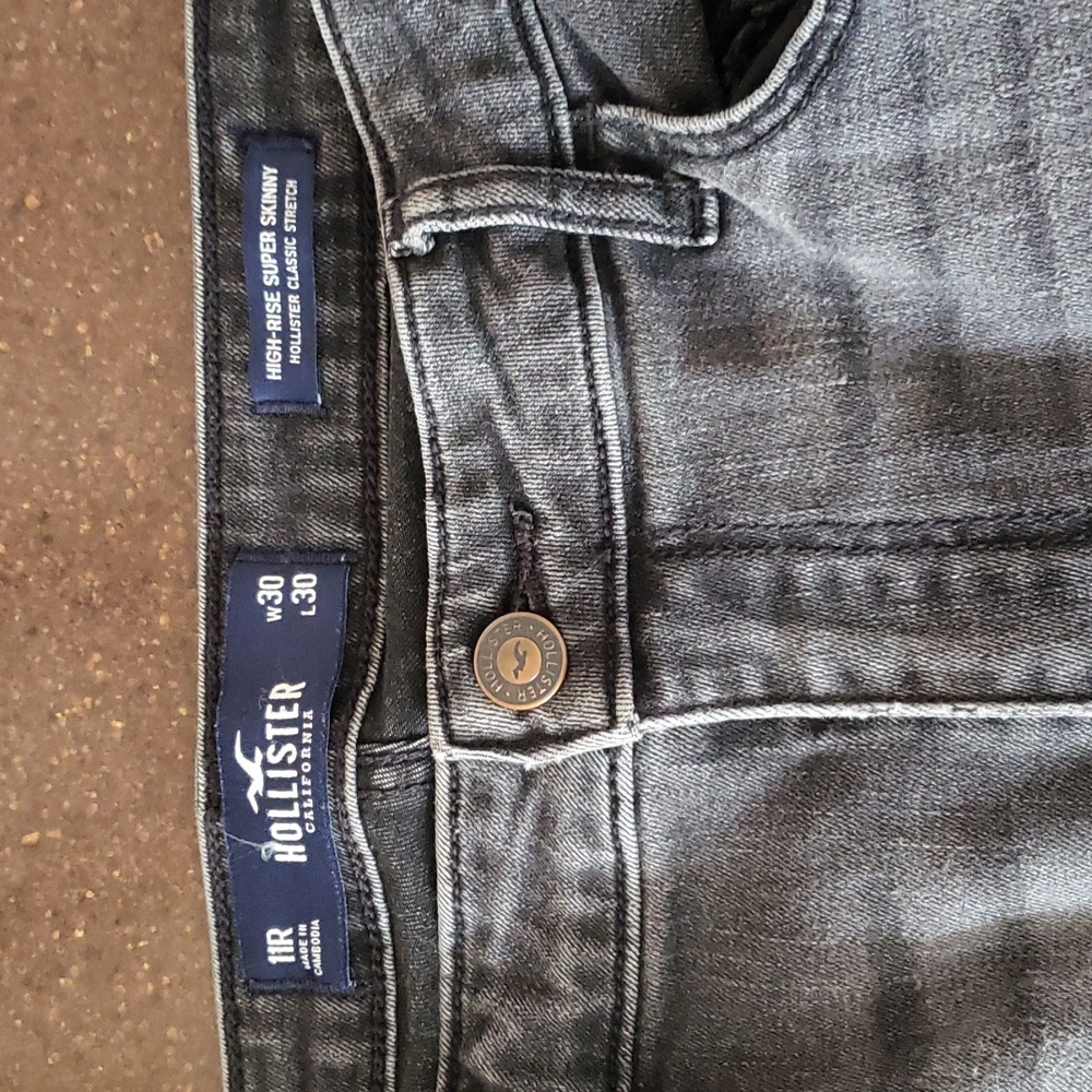 Hollister High Rise Super Skinny.  Hollister Classic Stretch Denim Jeans -